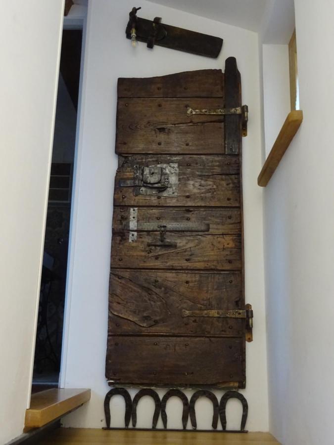 La Bottega Del Fabbro Affitto Breve Villa Contigliano Bagian luar foto