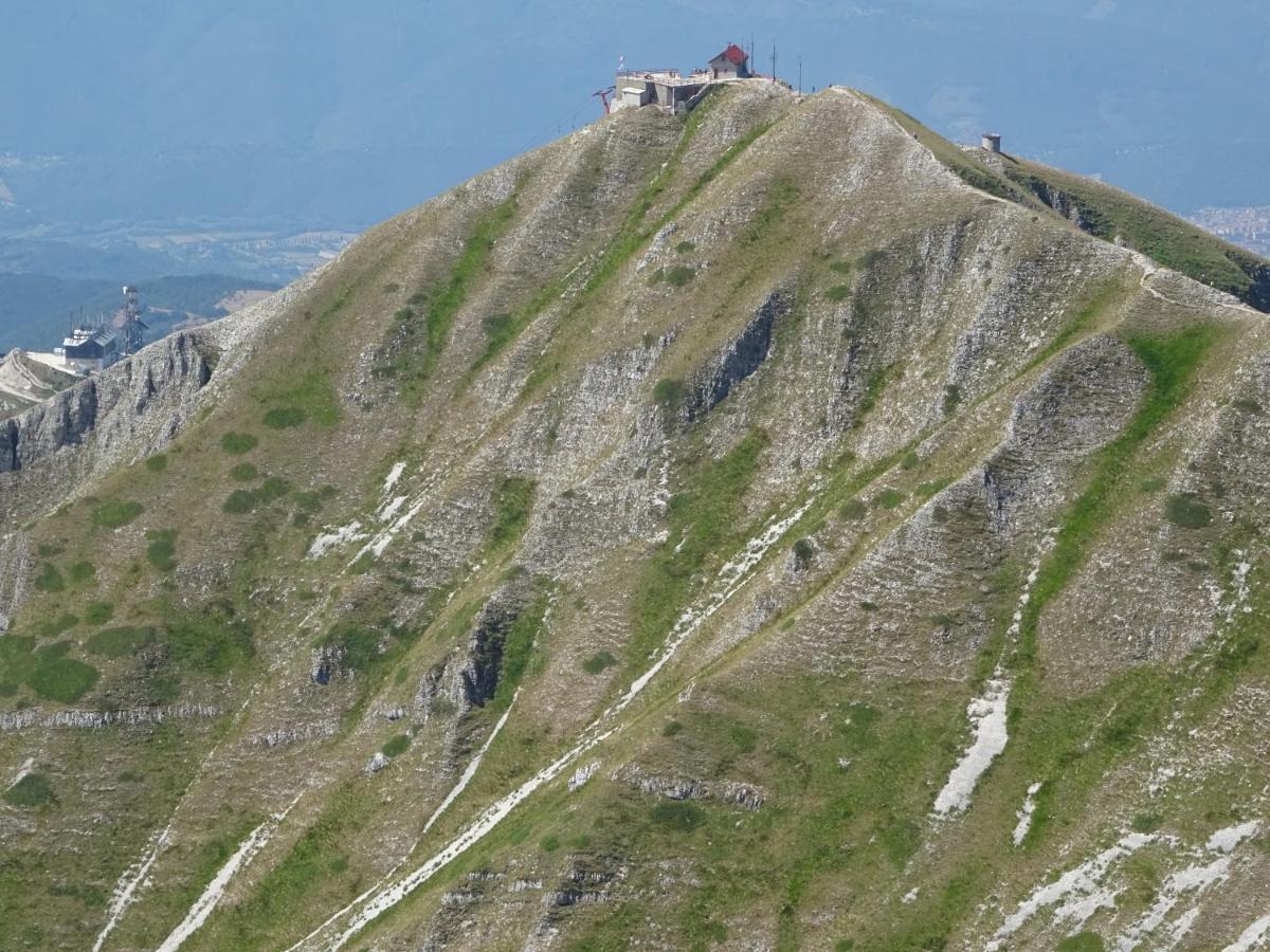 La Bottega Del Fabbro Affitto Breve Villa Contigliano Bagian luar foto